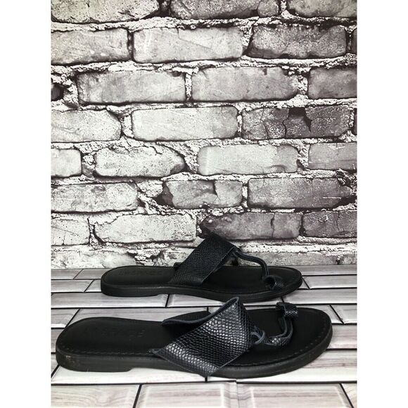 L*Space Miramar Black Leather SnakeSkin Print Toe Post Sandals Women Sz 39EU/8.5 - Picture 4 of 16